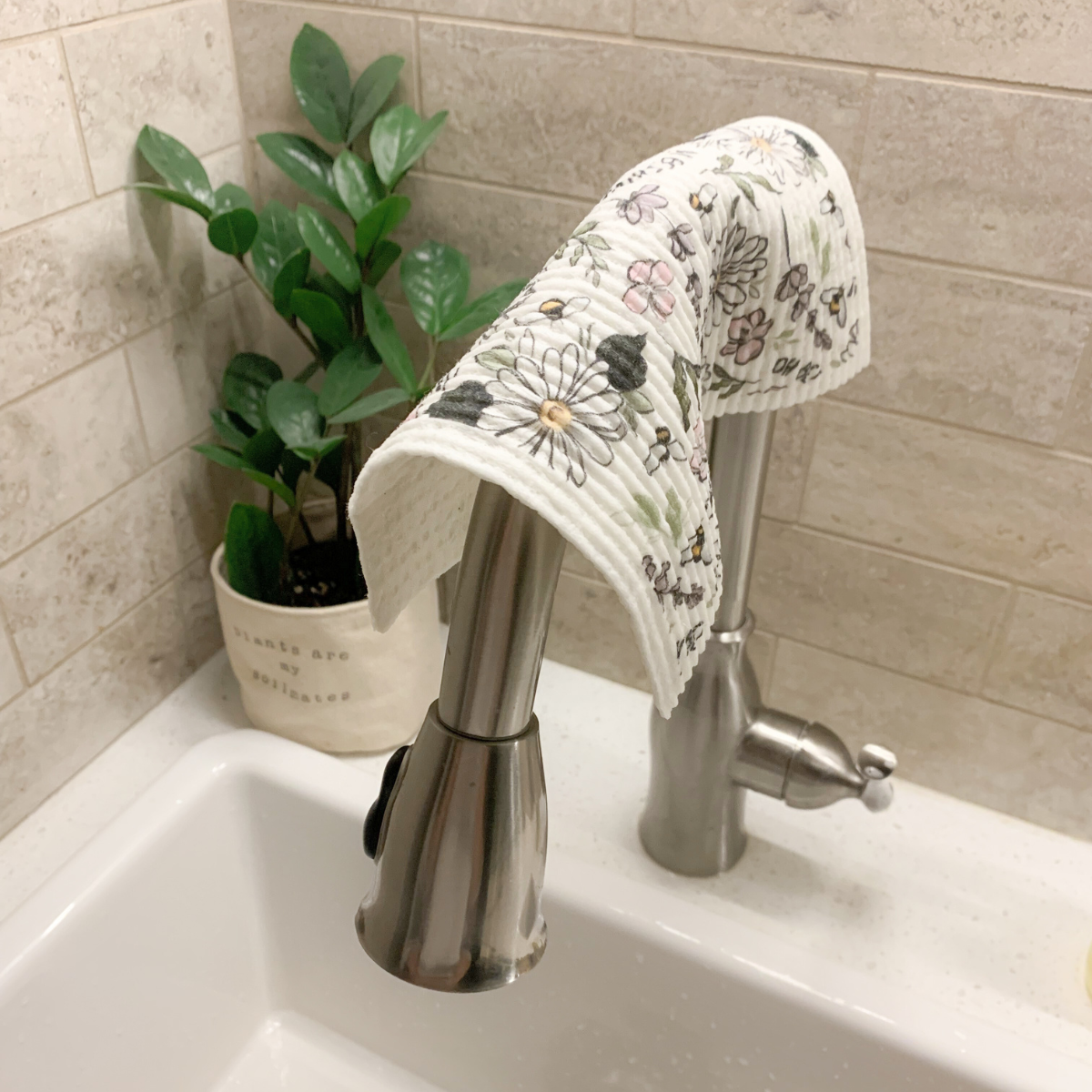 Daisy Days Reusable Dish Cloth